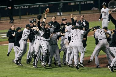 white sox 2005 playoff record.